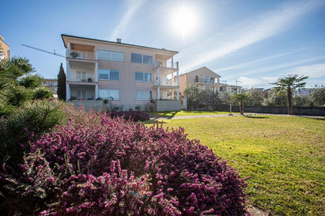 Apartment Tereza Malinska Eksteriør bilde